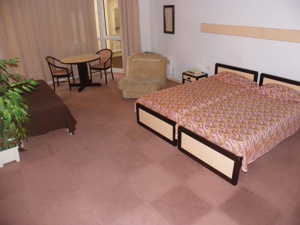 Hotel Moderne Vichy Dış mekan fotoğraf